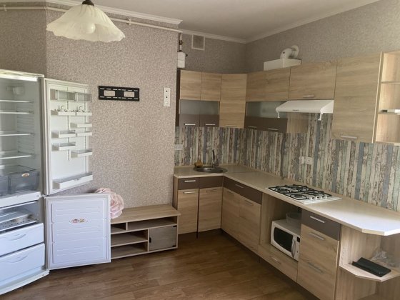 Сдам 3х ком студию в центре Кам'янське