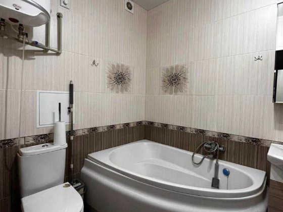 Сдам шикарную 2-комн РЕМОНТ 2/5 Каменское