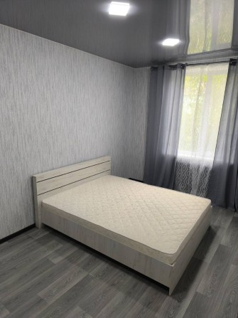 Сдам шикарную 2к квартиру в центре города - фото 1