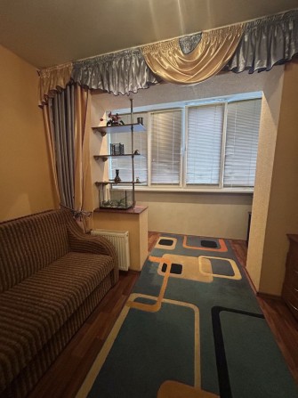 Сдам 1комн квартиру(перепланированная в 2комн) на левом берегу, 10мкр - фото 1