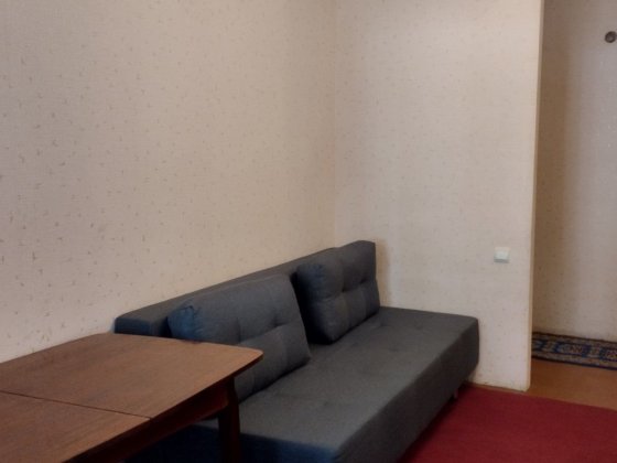 Сдам 1 комнатную 7000  Правый берег Каменское