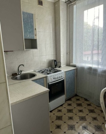 Сдам 2-х комнатную квартиру с АГО в центре города - фото 1