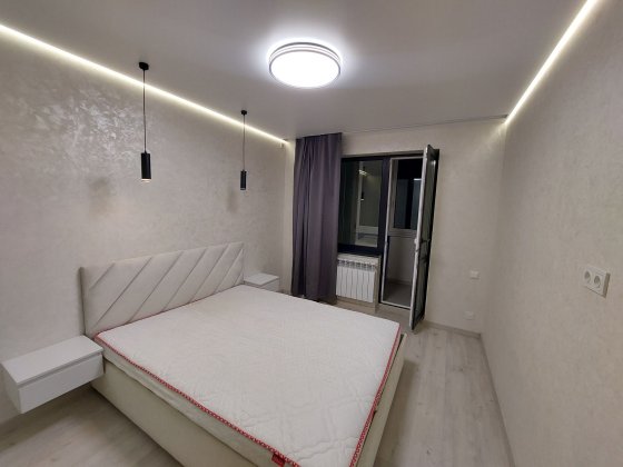 Аренда 3-квартиры с ремонтом 9 мкрн Левый берег Каменское