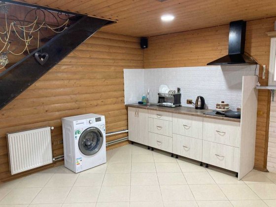 Оренда 2-рівневої квартири з окремим входом, м. Дрогобич