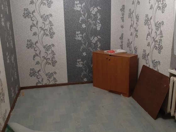 Сдам 4 х комнатная квартира ,район маленький самолет Дружковка