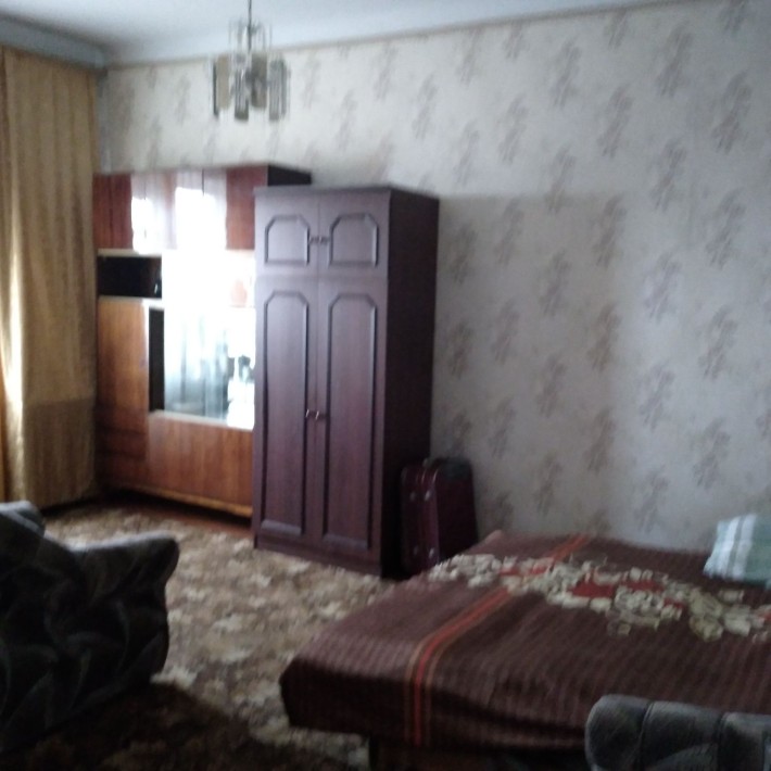 Сдам 1к.квартиру от хозяина,5/5 этаж,центральное отопление. - фото 1