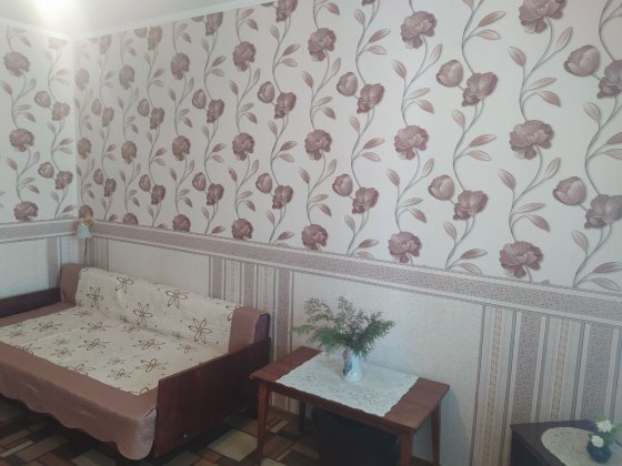 Длительно гостинка,цена 4т Чорноморськ