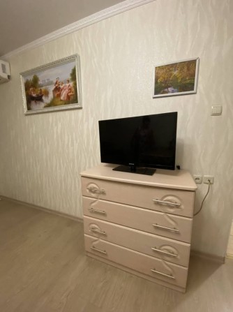 Сдам  однокомнатную квартиру с ремонтом - фото 1