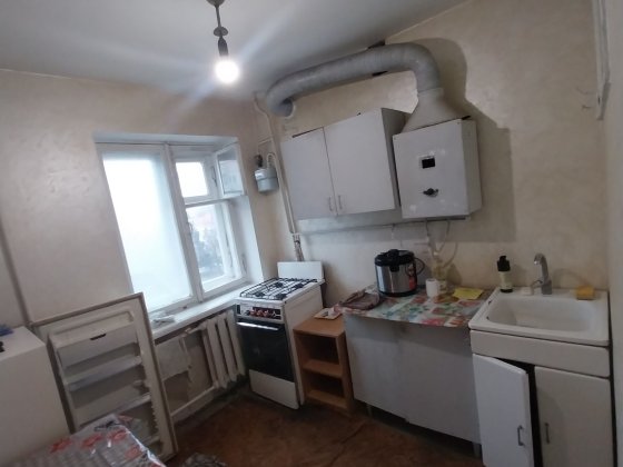 Здається 1 кімнатна квартира р -н Черьомушки не кутова Каменец-Подольский