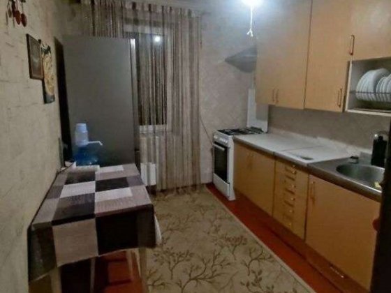 Продаж 4-к квартири вул. Братиславська 13 Дніпровський район Київ