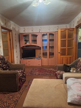 Сдам 2х кв,центр,1/5 длительно цена 7000 - фото 1