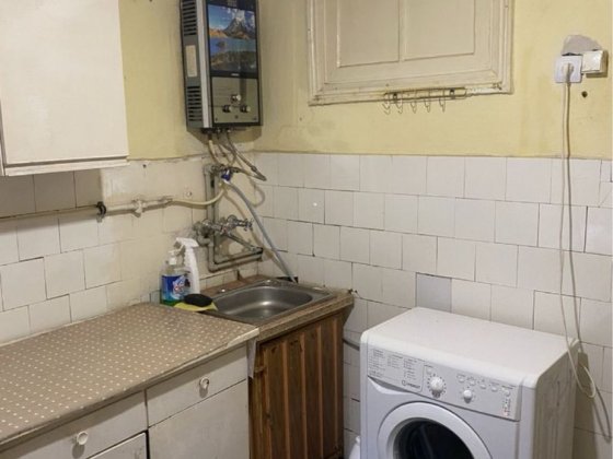 Здається 1 кімнатна квартира в центрі міста. Каменец-Подольский