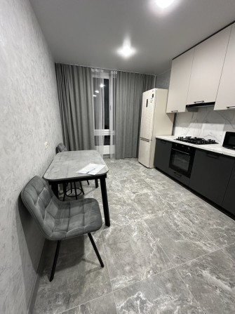 Сдам до Лета 1ком.квартиру в Монолите; первая сдача - фото 1