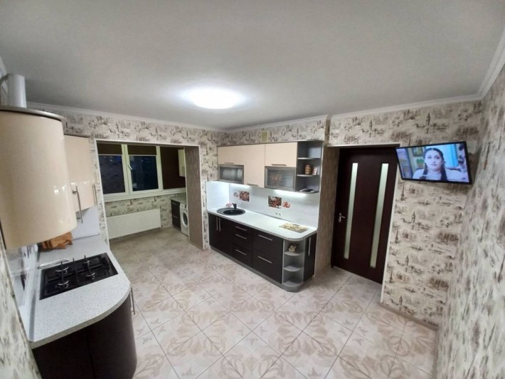 Здам двохкімнатну квартиру центр - фото 1