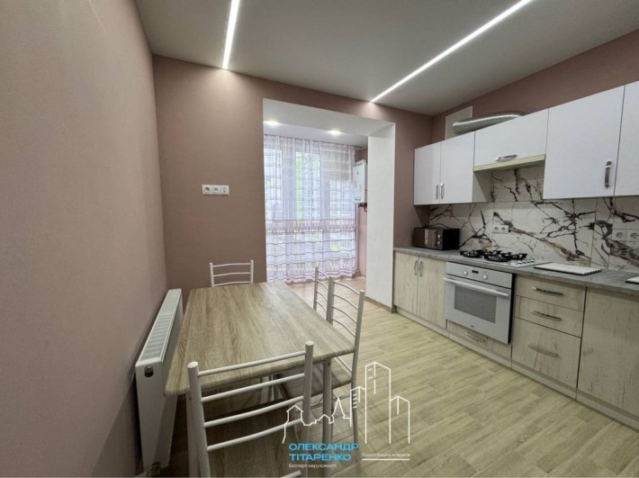 Новесенька квартира в новому будинку - фото 1