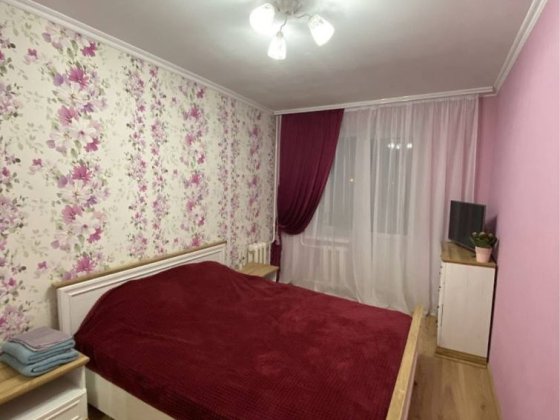 Оренда 2 кімнатної квартири на Мікрорайоні Каменец-Подольский