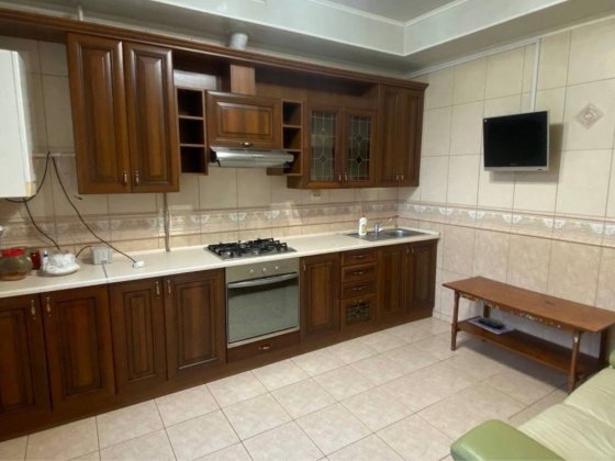 Здам простору 1-кімнатну квартиру на тривалий термін Каменец-Подольский