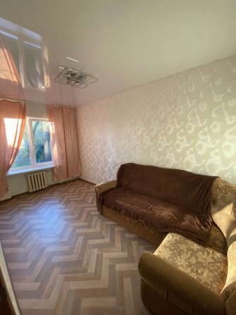 Квартира 3 комнатная, 2 этаж, 3х этажного дома - фото 1