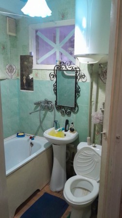 Сдам уютную 2-х комн. кварт.в самом центре Краматорска на 2-ом эт - фото 1