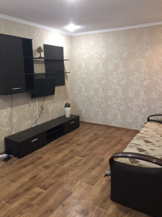 Здається 2 кімнатна квартира біля Критого ринку - фото 1