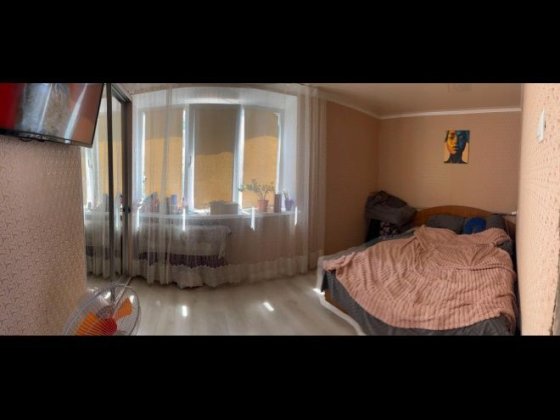 Здається  2вух кімнатна квартира  в старому Місті Краматорськ