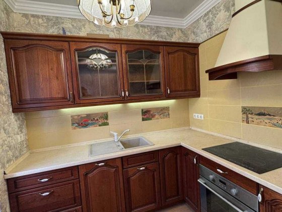 АРЕНДА 3-х комнатной квартиры Бул. МАШИНОСТРОИТЕЛЕЙ, 15 (центр ЛЮКС).