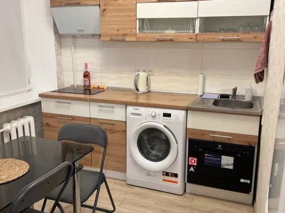 Здам 2х кімнатну квартиру, центр, площа Франка Нежин