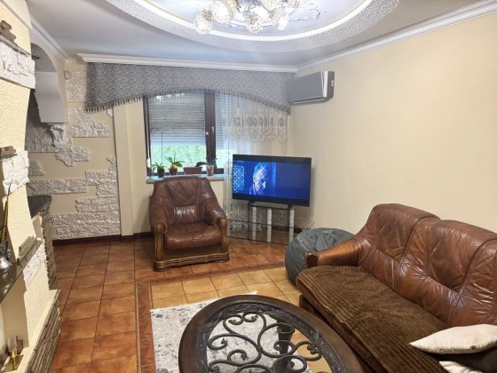 Оренда Довготривала , 3 квмнатна квартира, 2 поверх, цегла, Росвигово Мукачеве