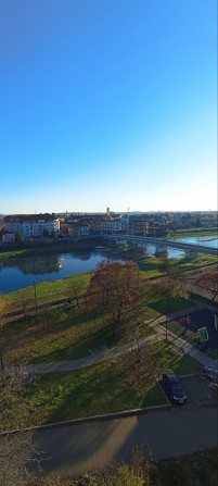 Здається двох кімнатна з видом на Латоріцу. - фото 1