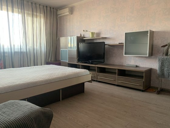 Оренда 2 - кімнатної квартири Піщана Обухів