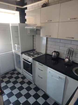 Сдам 3-комнатную квартиру Центр - фото 1