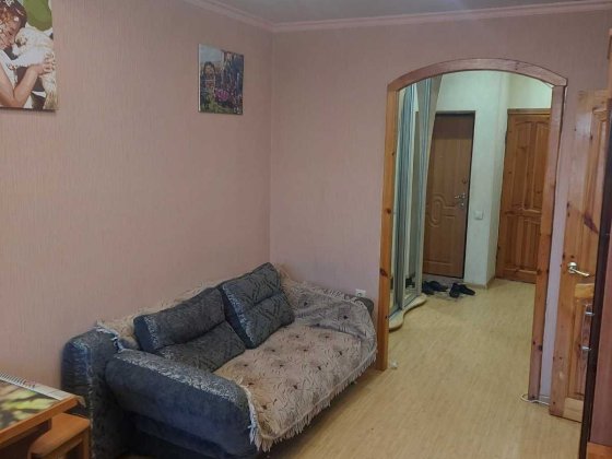 Сдам 3-комнатную квартиру Центр Славянск