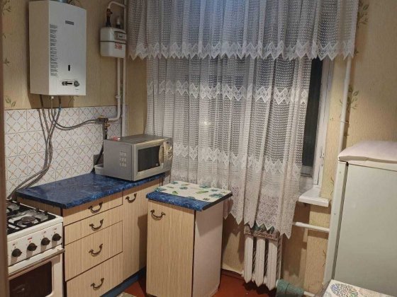 Здається в оренду 1 кімнатна квартира з косметичним ремонтом на Раково Хмельницкий