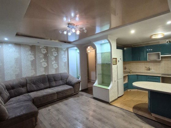 Оренда просторої квартири вул. Виговського Умань