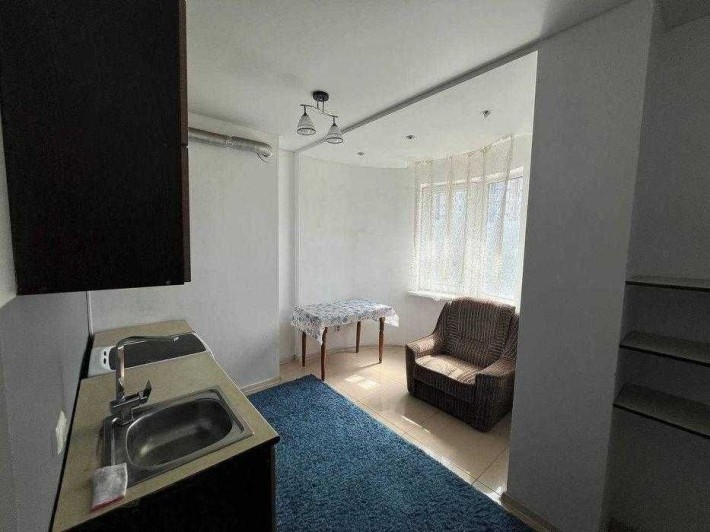 Здам 1 кімнатну квартиру в центрі міста! Перша здача! - фото 1