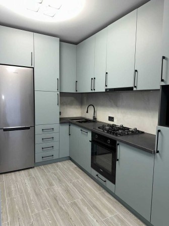 Пропоную сучасну 1 кімнатну квартиру в новому будинку! - фото 1