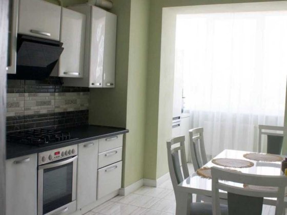 Світла 2х кімнатна квартира у новому будинку на Озерній! Хмельницкий