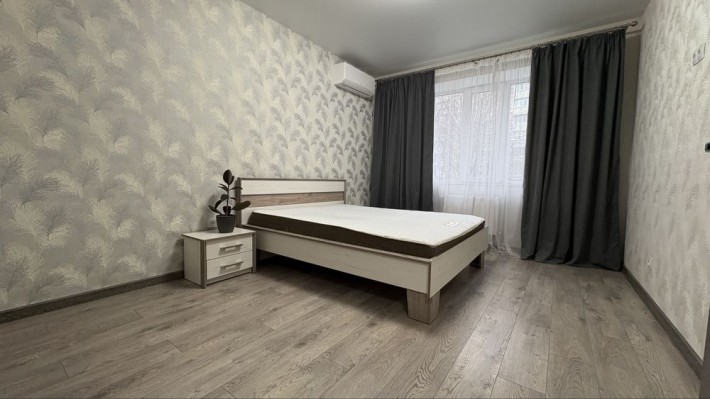 Довгострокова оренда 1к квартири на Озерній - фото 1