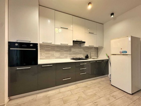 Стильна та затишна 1 кімнатна квартира на Південному-Заході! Хмельницкий