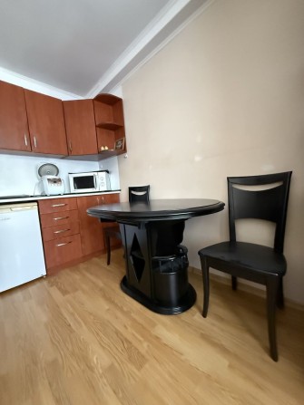 Власниця , біля СВ , 8500 - фото 1