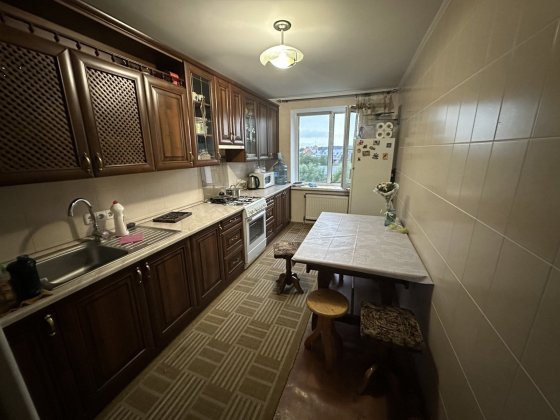 Оренда двокімнатної квартири з індивідуальним опаленням Хмельницкий