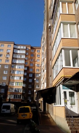 Оренда Виставка 1-кім Новобудова Зарічанська - фото 1