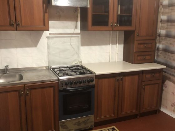 Здам 1-но кімнатну на Таращанському масиві