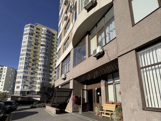 Здам 2-х кімнатну квартиру,вулиця Київська(район Терміналу ) Бровары