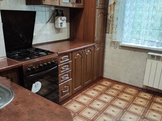 Здам однокімнатну на Леваневського