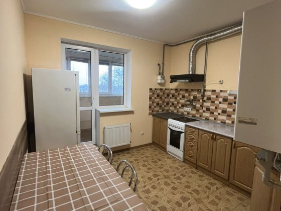 Оренда 2-кімн. квартири з автономним опаленням (газовий котел) Борисполь