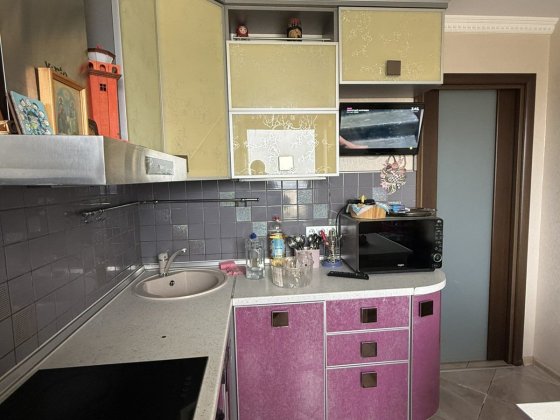 Здам 3 кім квартиру Москаленка 8А Бровары