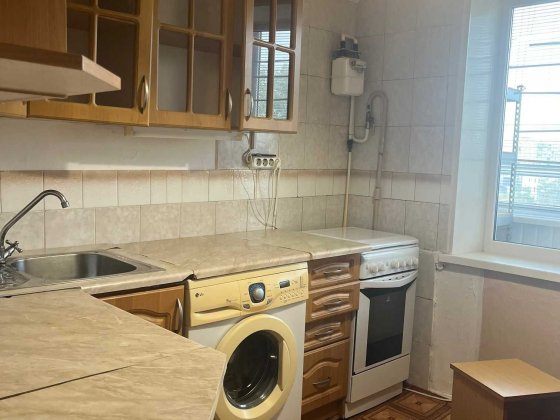 Здам 1к.квартиру вул.Героїв Небесної Сотні,7, центр, парк! Бровары