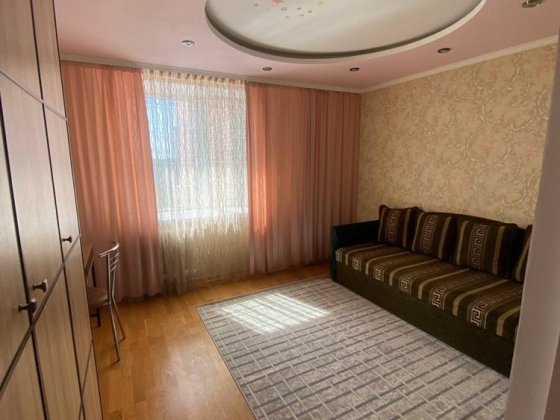 Здам двухкімнатну квартиру в центрі Бровары