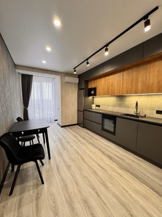 Оренда 1 кімнатної квартири в новобудові - фото 1